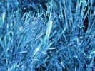 festivetinsel0631.jpg (909790 bytes)