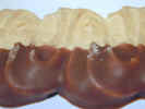 chocolatebiscuit2640.jpg (442346 bytes)