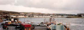 harbor1.jpg (404530 bytes)