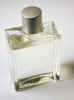perfume2210.jpg (370136 bytes)