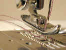 sewingmachine3532.jpg (619932 bytes)